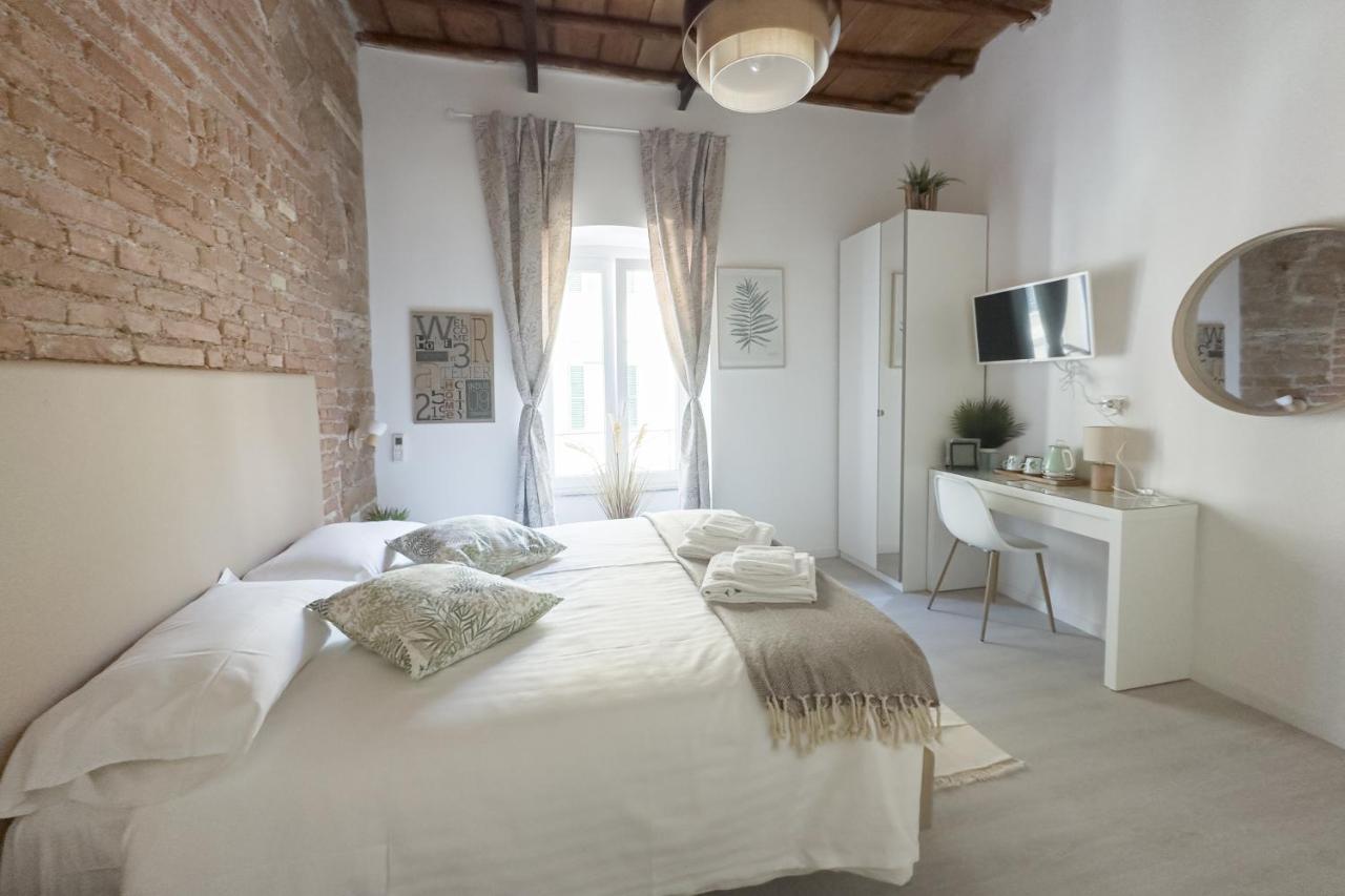 White Ostilia Guesthouse Рим Екстериор снимка