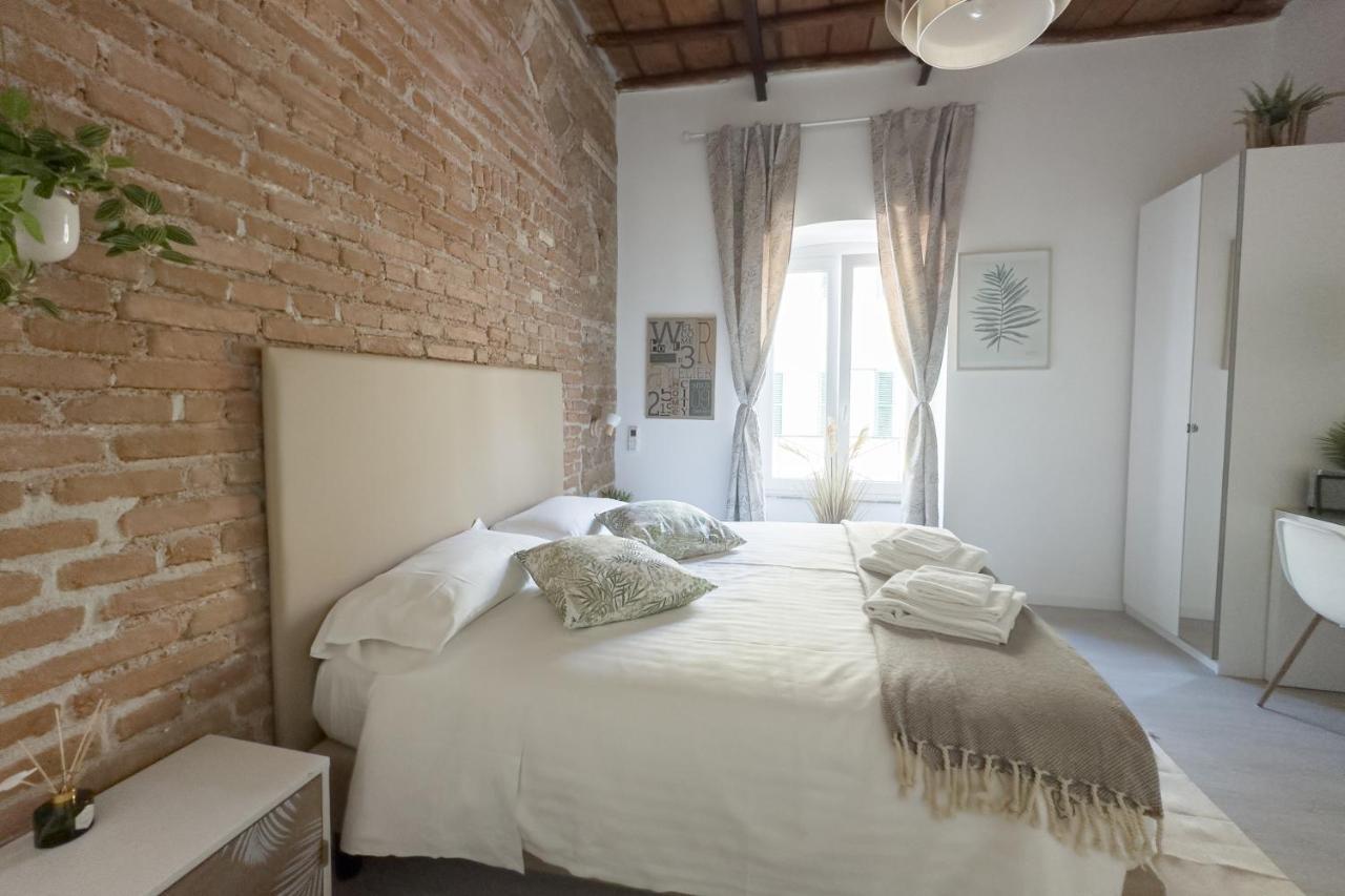White Ostilia Guesthouse Рим Екстериор снимка