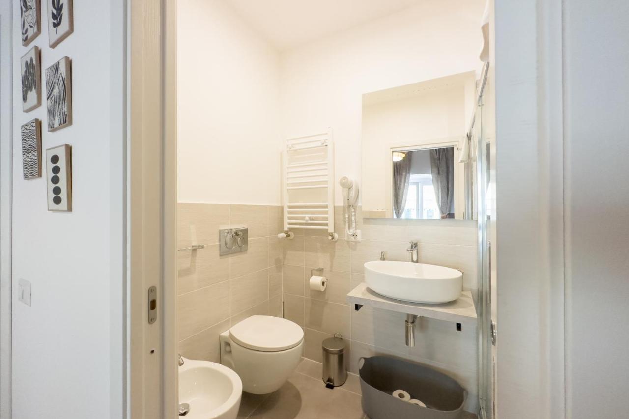 White Ostilia Guesthouse Рим Екстериор снимка